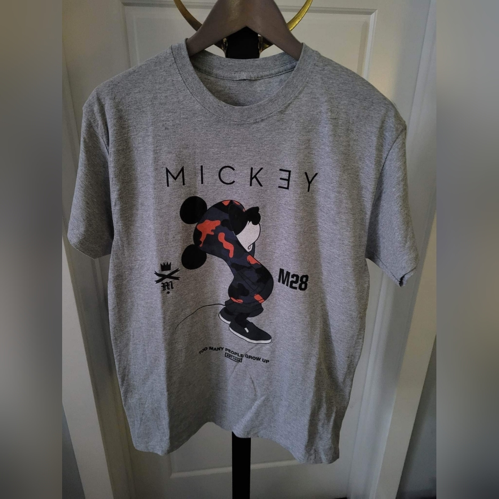 NEFF Mickey Mouse Tshirt, medium, Disney
